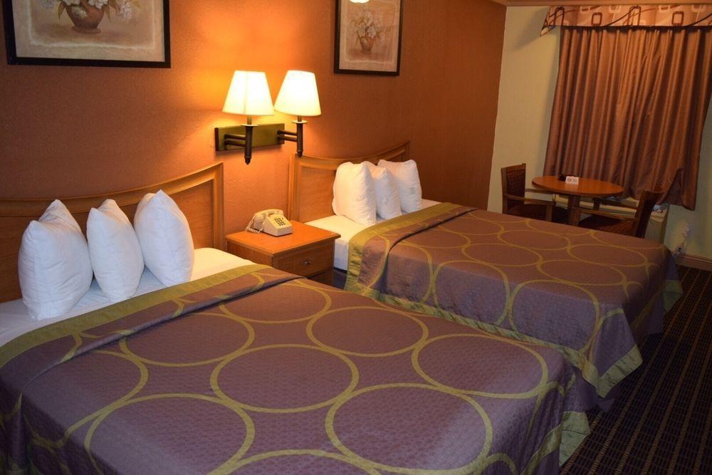 Super 8 By Wyndham Azusa Esterno foto